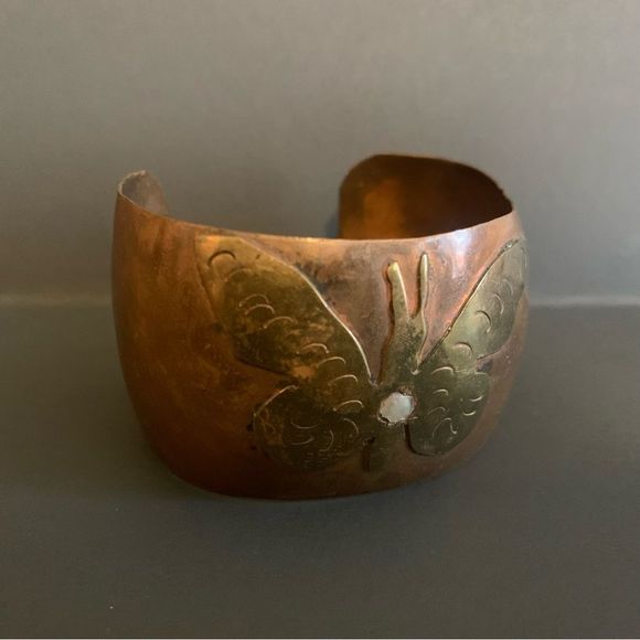 Vintage Artisan Copper Butterfly Bracelet - Picture 2 of 9